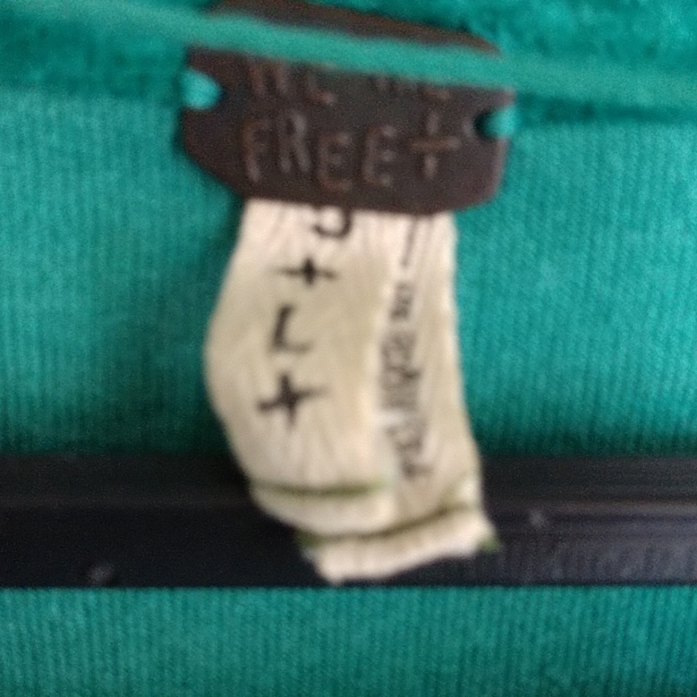 Top - Picture 3 of 4